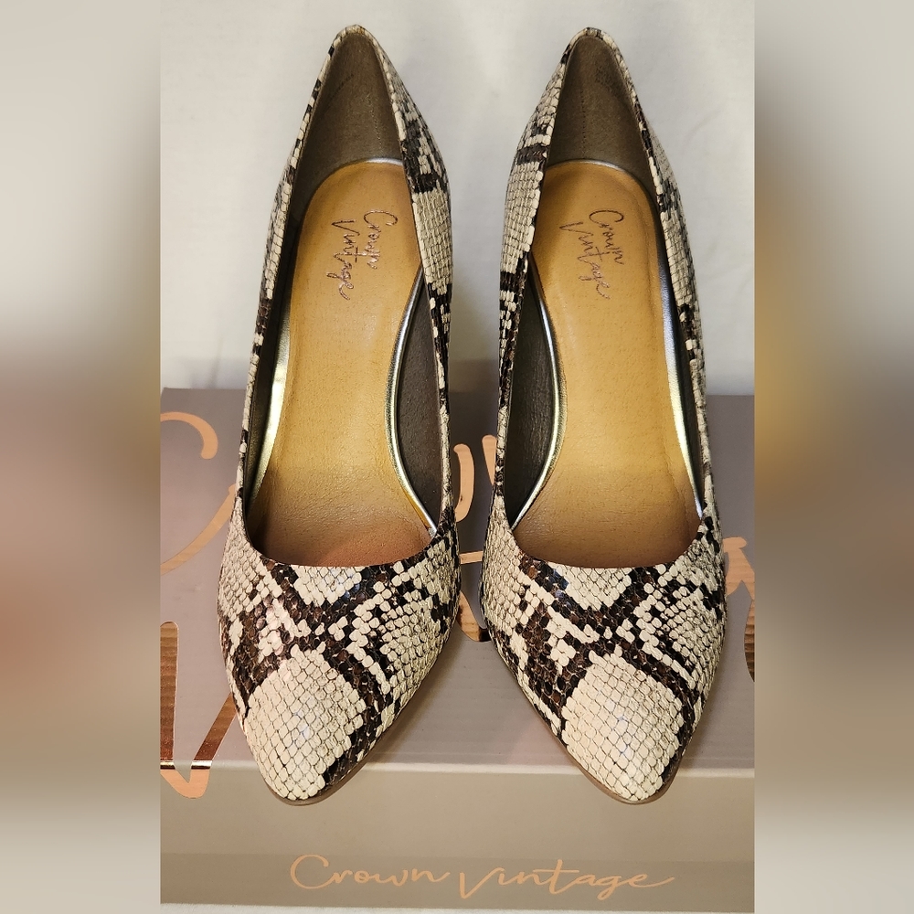 CROWN VINTAGE SNAKE PRINT HEELS - Picture 3 of 7